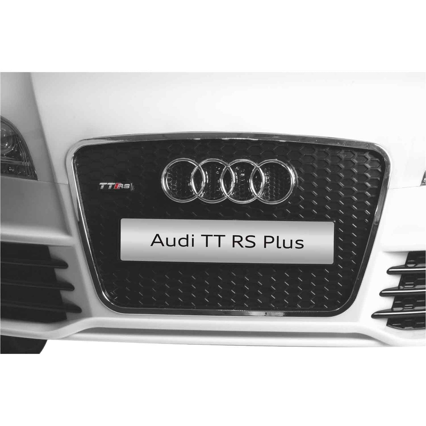 Audi TT RS Plus~White